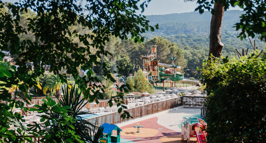 camping Holiday Green Paradis "Sport &amp; Nature"